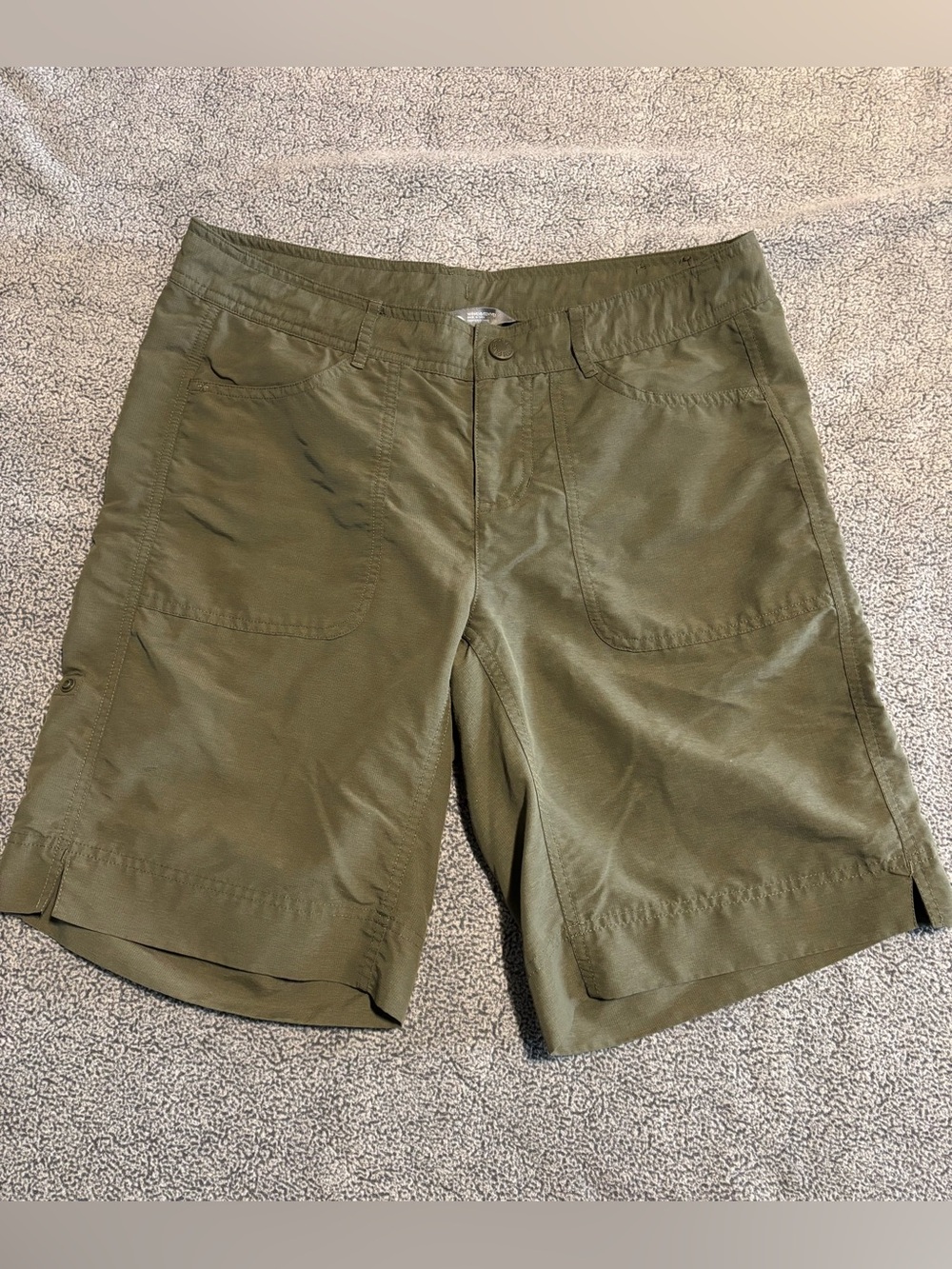 The North Face Women's Olive Utility outdoor Shorts